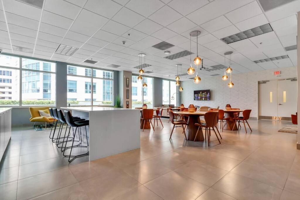 Modern 2/2 With Beautiful Ocean And Brickell Views Apartment Miami Ngoại thất bức ảnh