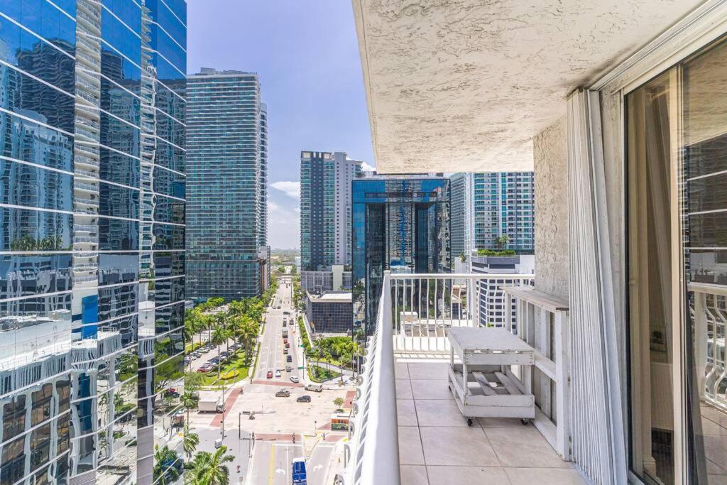 Modern 2/2 With Beautiful Ocean And Brickell Views Apartment Miami Ngoại thất bức ảnh